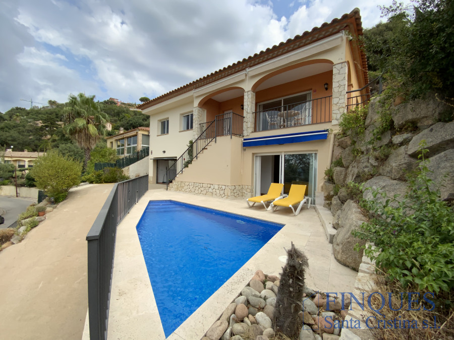 Santa Cristina d'Aro, Maison avec jardin et piscine